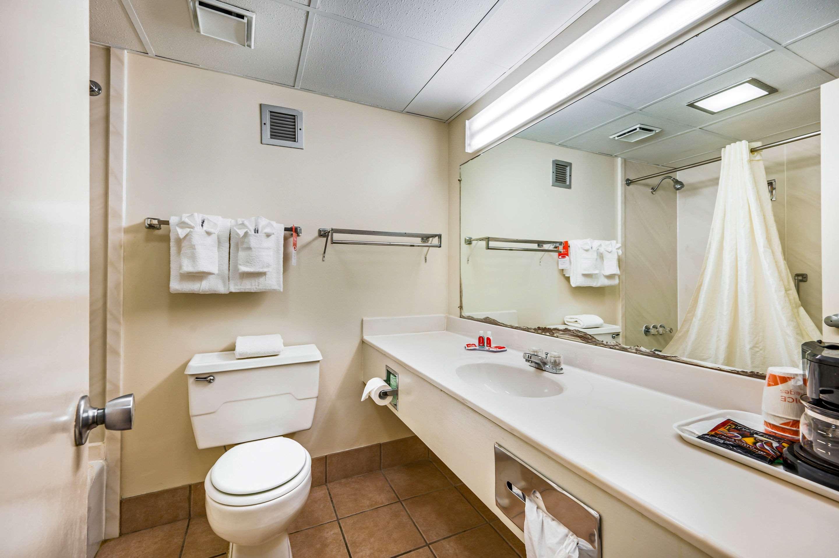 Econo Lodge Corinth Экстерьер фото