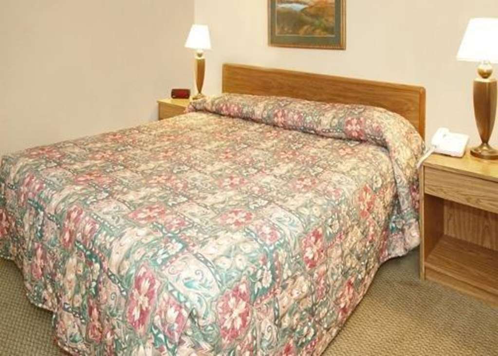 Econo Lodge Corinth Номер фото